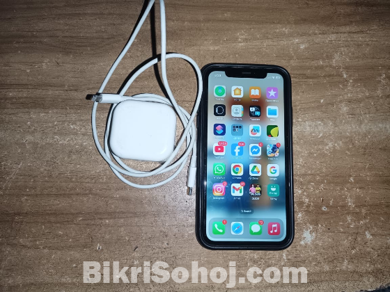 iPhone 11